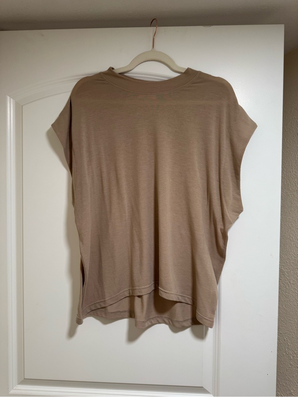 bohme Relaxed Short Sleeve Top in Taupe